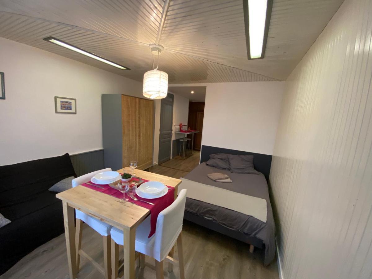 Апартаменти Au Bouquet Troyen - Wifi - Calme Et Tranquillite Труа Екстер'єр фото