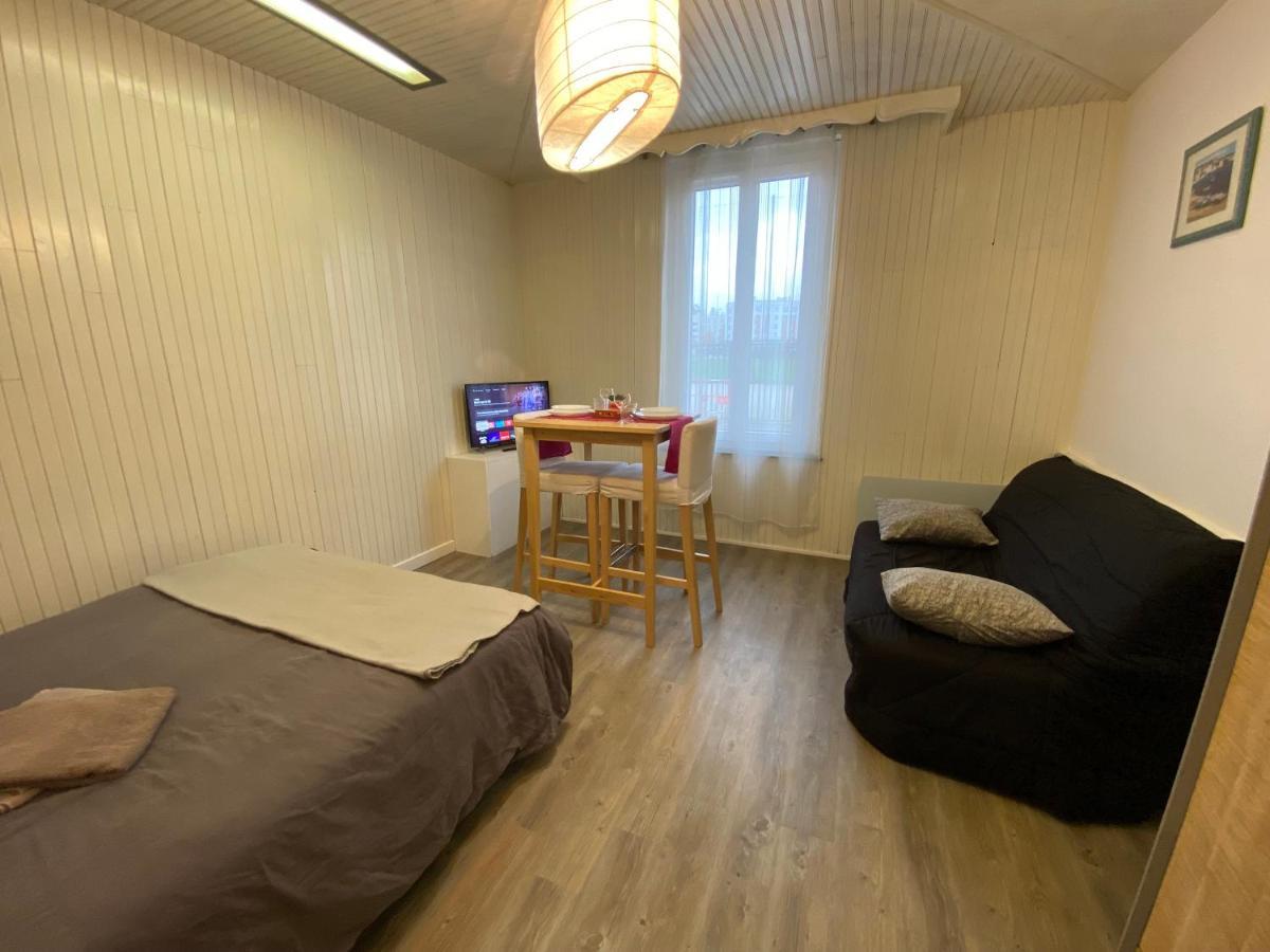 Апартаменти Au Bouquet Troyen - Wifi - Calme Et Tranquillite Труа Екстер'єр фото